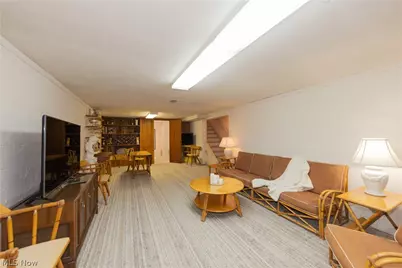 1750 Kenton Circle, Lyndhurst, OH 44124 - Photo 32