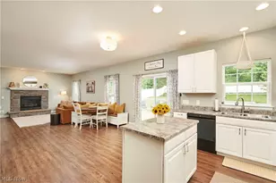 6557 Pine Bluff Ave NE, Canton, OH 44721 - Photo 16