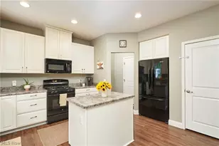 6557 Pine Bluff Ave NE, Canton, OH 44721 - Photo 14