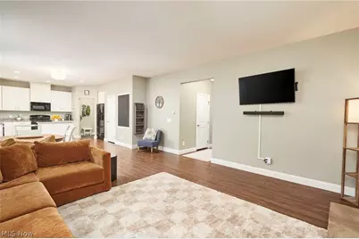 6557 Pine Bluff Avenue NE, Canton, OH 44721 - Photo 10