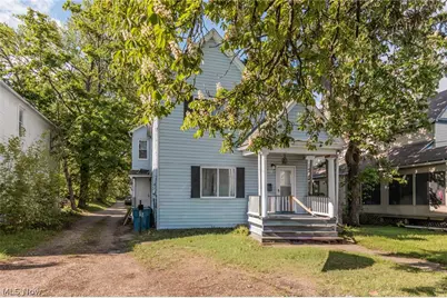 1143 W 9th Street, Lorain, OH 44052 - Photo 2