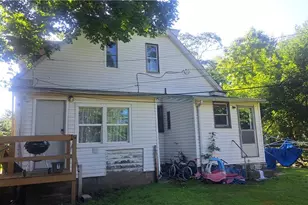 311 S 3rd St, Coshocton, OH 43812 - Photo 2