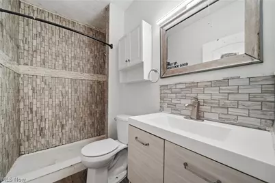 1304 W Waterloo Road, Akron, OH 44314 - Photo 10