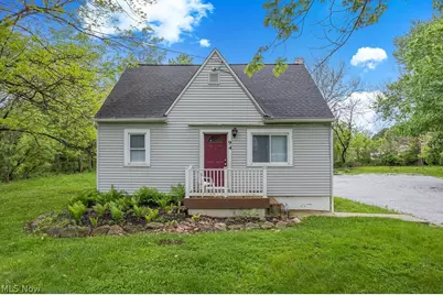 94 Southeast Avenue, Tallmadge, OH 44278 - Photo 1