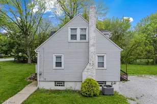 94 Southeast Ave, Tallmadge, OH 44278 - Photo 4