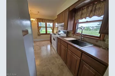 1478 Lockwood Road, Barberton, OH 44203 - Photo 6