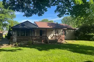 1153 Gulf Rd, Elyria, OH 44035 - Photo 2