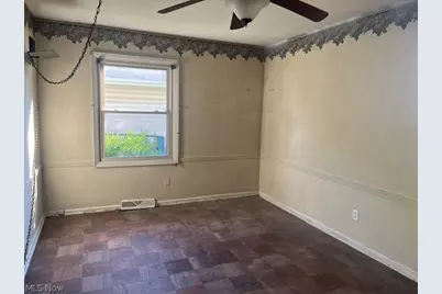 1153 Gulf Road, Elyria, OH 44035 - Photo 10
