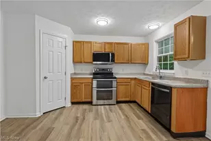 3315 Hidden Brook Dr, Ravenna, OH 44266 - Photo 2