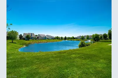 33253 Waterview Court #F5, Avon Lake, OH 44012 - Photo 6
