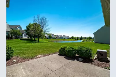 33253 Waterview Court #F5, Avon Lake, OH 44012 - Photo 8