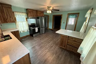 106 N Bridge St SW, Stone Creek, OH 43840 - Photo 6