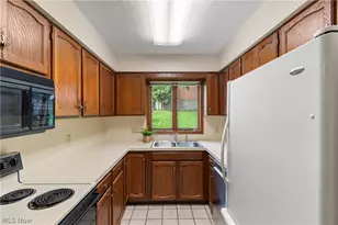 1033 Washington St, Wooster, OH 44691 - Photo 6
