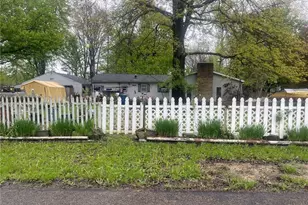 6820 Avon St, Newton Falls, OH 44444 - Photo 2