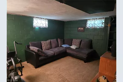 2666 Owaisa Road, Cuyahoga Falls, OH 44221 - Photo 24