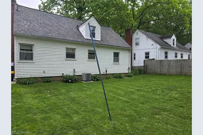 2666 Owaisa Road, Cuyahoga Falls, OH 44221 - Photo 4