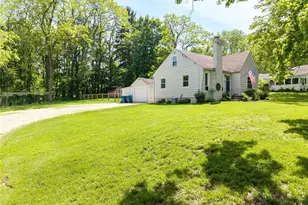 3510 Wadsworth Rd, Norton, OH 44203 - Photo 2