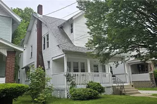 339 Hillwood Dr, Akron, OH 44320 - Photo 2