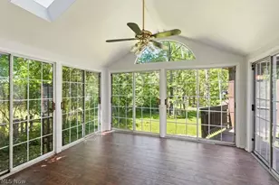 5776 Williamsburg Cir, Hudson, OH 44236 - Photo 24