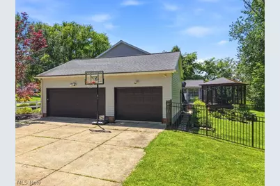 5776 Williamsburg Circle, Hudson, OH 44236 - Photo 32