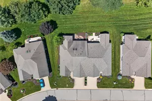 3629 Elmhurst Cir, Uniontown, OH 44685 - Photo 6