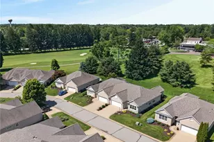 3629 Elmhurst Cir, Uniontown, OH 44685 - Photo 2
