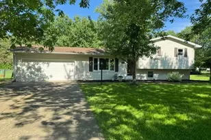 7068 Woodell Ave NE, Canton, OH 44721 - Photo 1