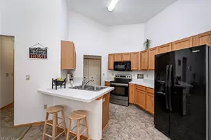 3117 Dorchester Ct, Akron, OH 44312 - Photo 16