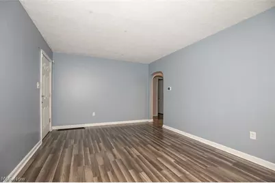 1258 Crestview Avenue, Akron, OH 44320 - Photo 4