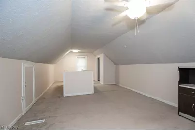 1258 Crestview Avenue, Akron, OH 44320 - Photo 22