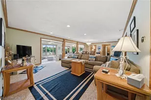 806 Rome Rock Creek Rd, Roaming Shores, OH 44085 - Photo 16