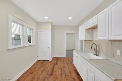 4402 Riverside Avenue, Loveland, OH 44102 - Photo 10