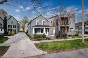 2471 Tremont Ave, Loveland, OH 44113 - Photo 16