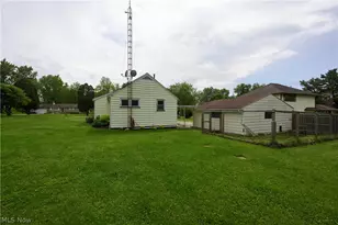 5185 Richville Dr SW, Navarre, OH 44662 - Photo 18