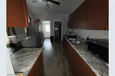 3942 Poe Avenue, Loveland, OH 44109 - Photo 2