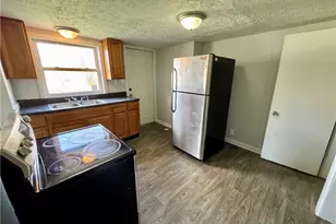 1217 Shriver Ave NE, Canton, OH 44705 - Photo 12