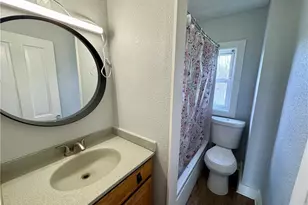 1217 Shriver Ave NE, Canton, OH 44705 - Photo 18