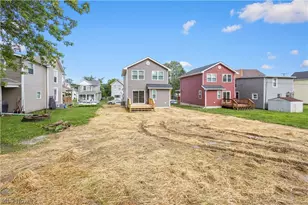 422 Abington Ave, Zanesville, OH 43701 - Photo 34