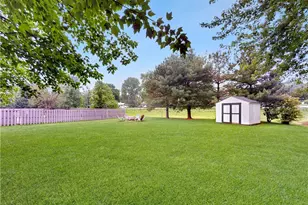 8260 Rachel Ln, North Ridgeville, OH 44039 - Photo 28