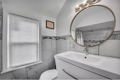 16911 Throckley Avenue, Loveland, OH 44128 - Photo 34