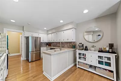 3349 E Monmouth Road, Cleveland Heights, OH 44118 - Photo 14