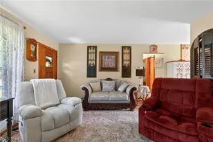 1105 Birch Ln, Loveland, OH 44109 - Photo 8