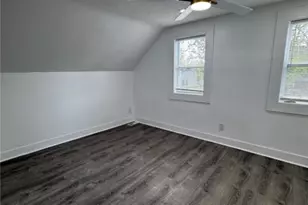 1439 W 52nd St, Loveland, OH 44102 - Photo 20