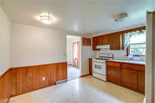 3396 Brent Ln, Norton, OH 44203 - Photo 16