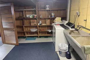 905 Carnegie Ave, Akron, OH 44314 - Photo 24