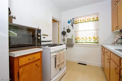 430 Bloomington Avenue, Wooster, OH 44691 - Photo 6