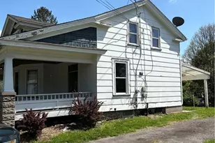 2918 High St, Rock Creek, OH 44084 - Photo 2