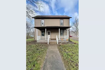 1002 Jefferson, Bergholz, OH 43908 - Photo 2