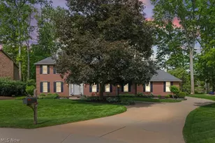 296 Brookrun Dr, Copley, OH 44321 - Photo 2