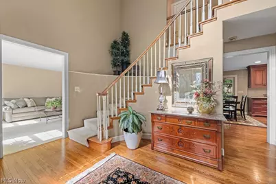 296 Brookrun Drive, Copley, OH 44321 - Photo 4